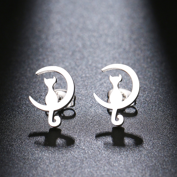 Cute Moon Cat Stud Earrings - Picture 2 of 5